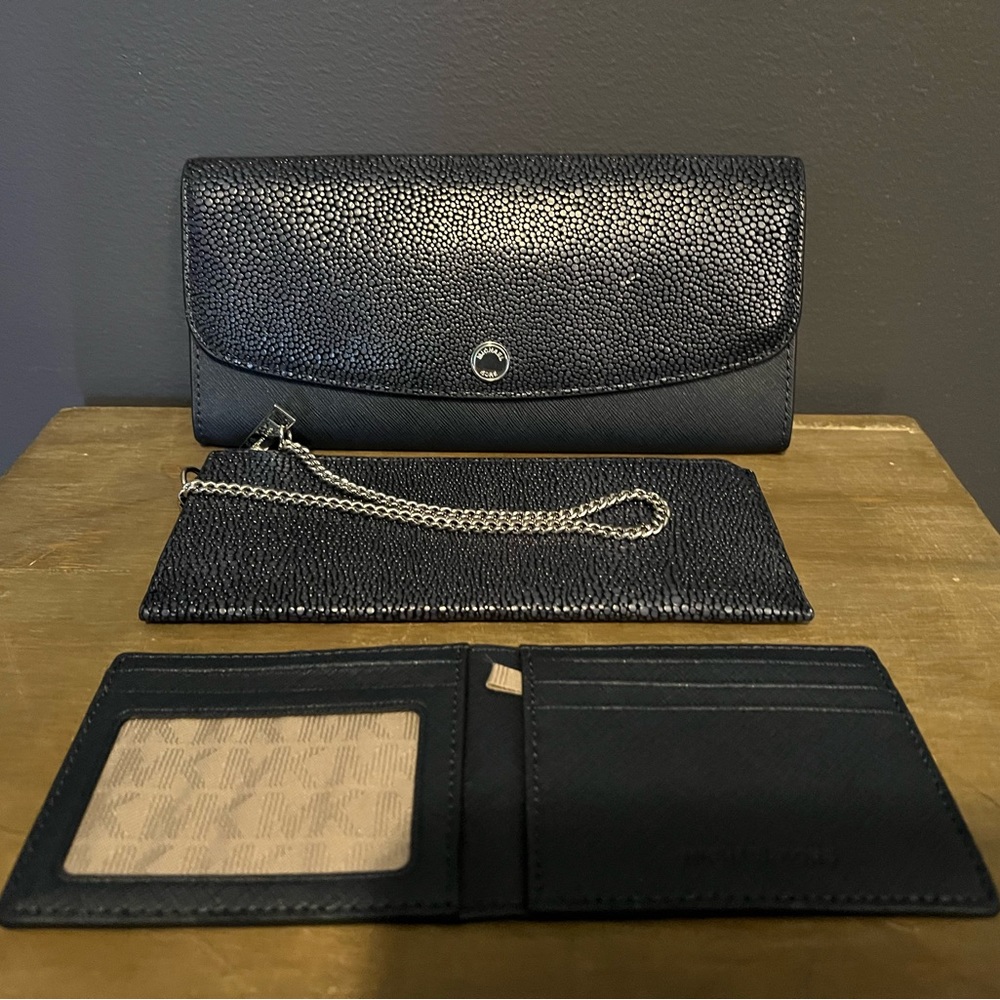 Michael Kors Wallet Set